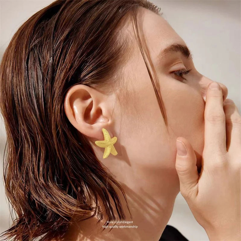 Fashion Exaggeration Summer New Golden Starfish Earrings for Woman Holiday Party Bohemian Jewelry Accessories for Women Gifts