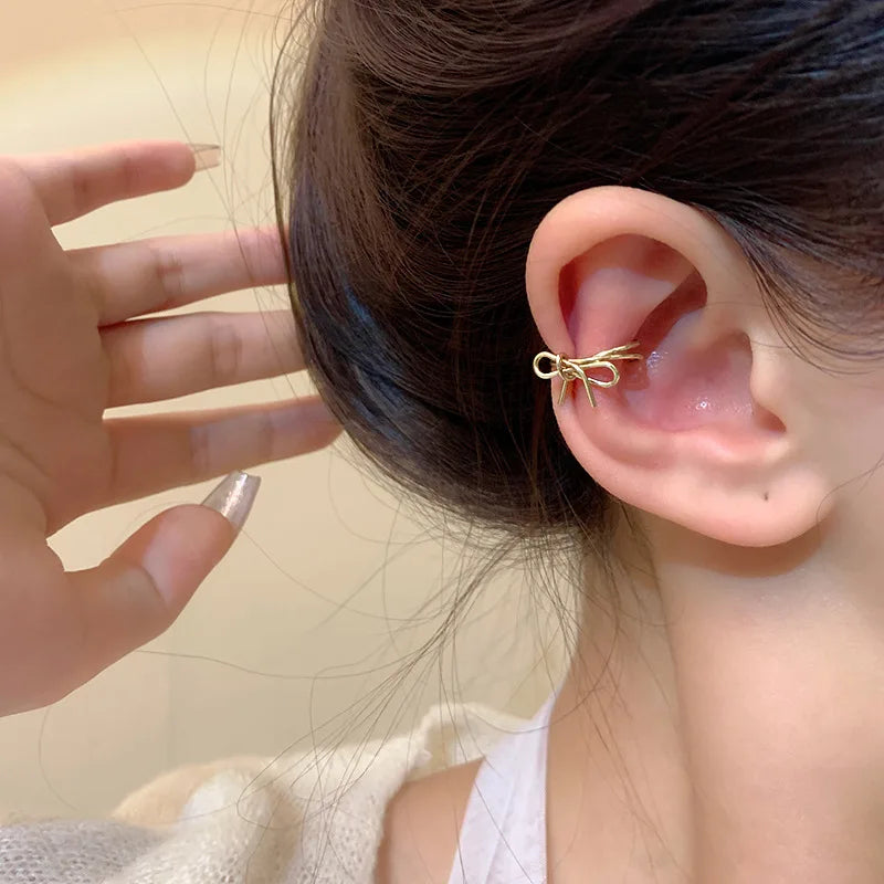 Minimalist Bowknots Cilp Earrings for Women Hollow Heart Star Sweet Personality Temperament Ear Cuffs Accessories Jewelry Gifts