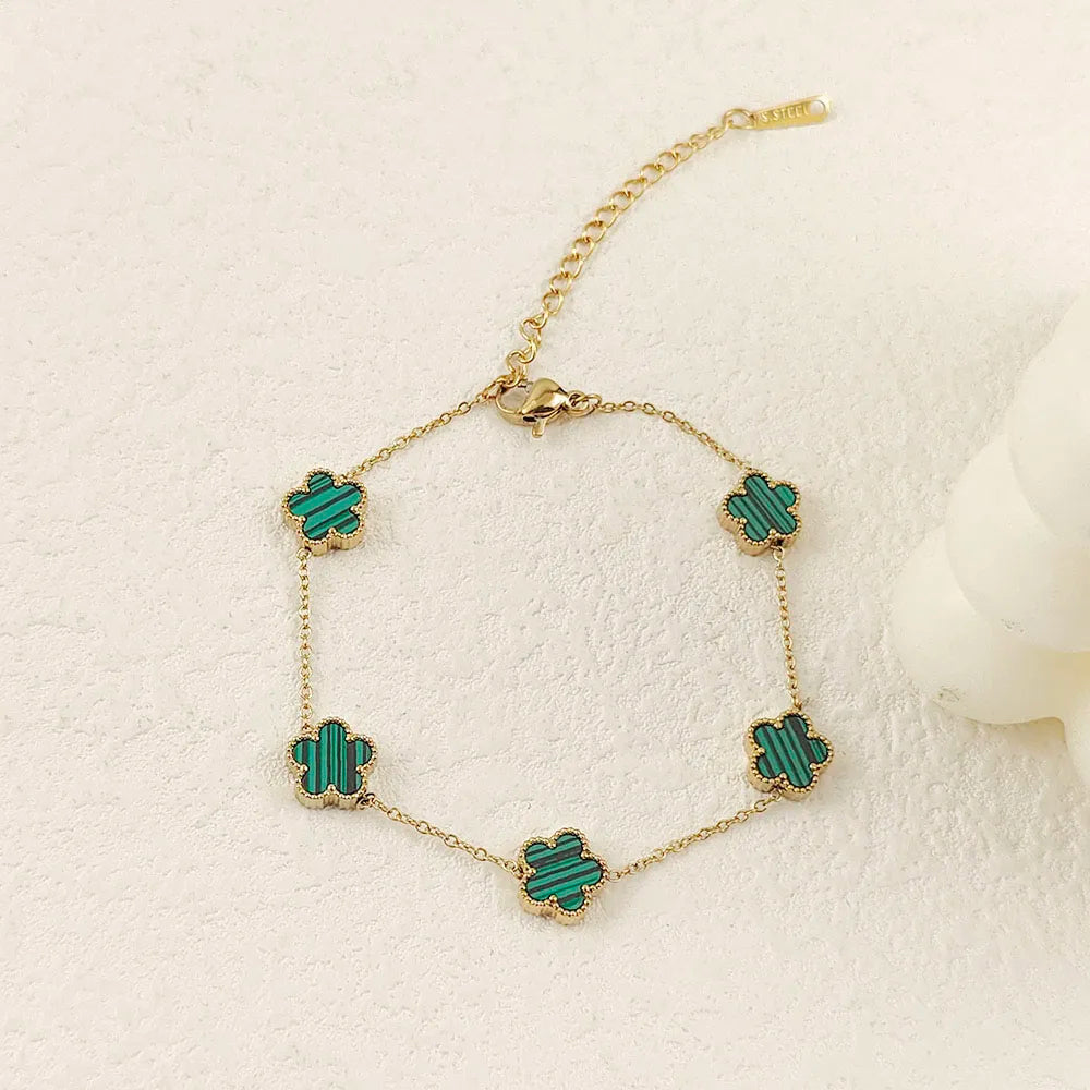 New five-leaf clover white shell pendant, high-quality waterproof metal 18K women's bracelet, wedding party jewelry